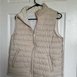 SHEIN Quilted Sleeveless Puffer Vest in Light Beige